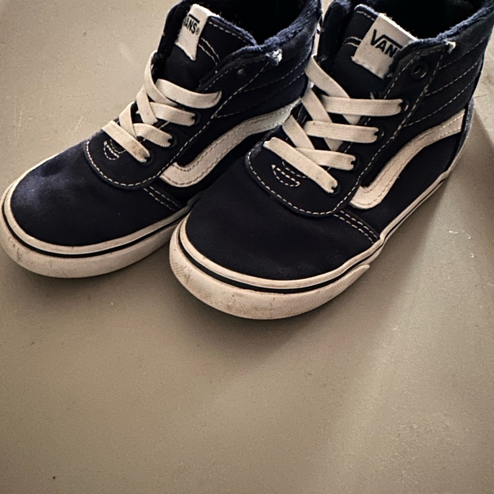 Vans Kids High-Top Sneakers - Navy and White